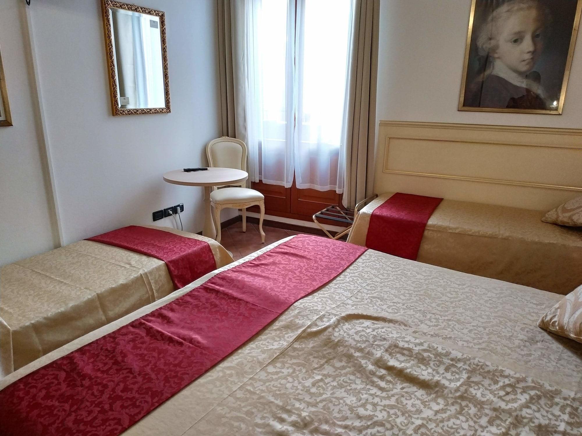 Ss. Giovanni E Paolo Affittacamere